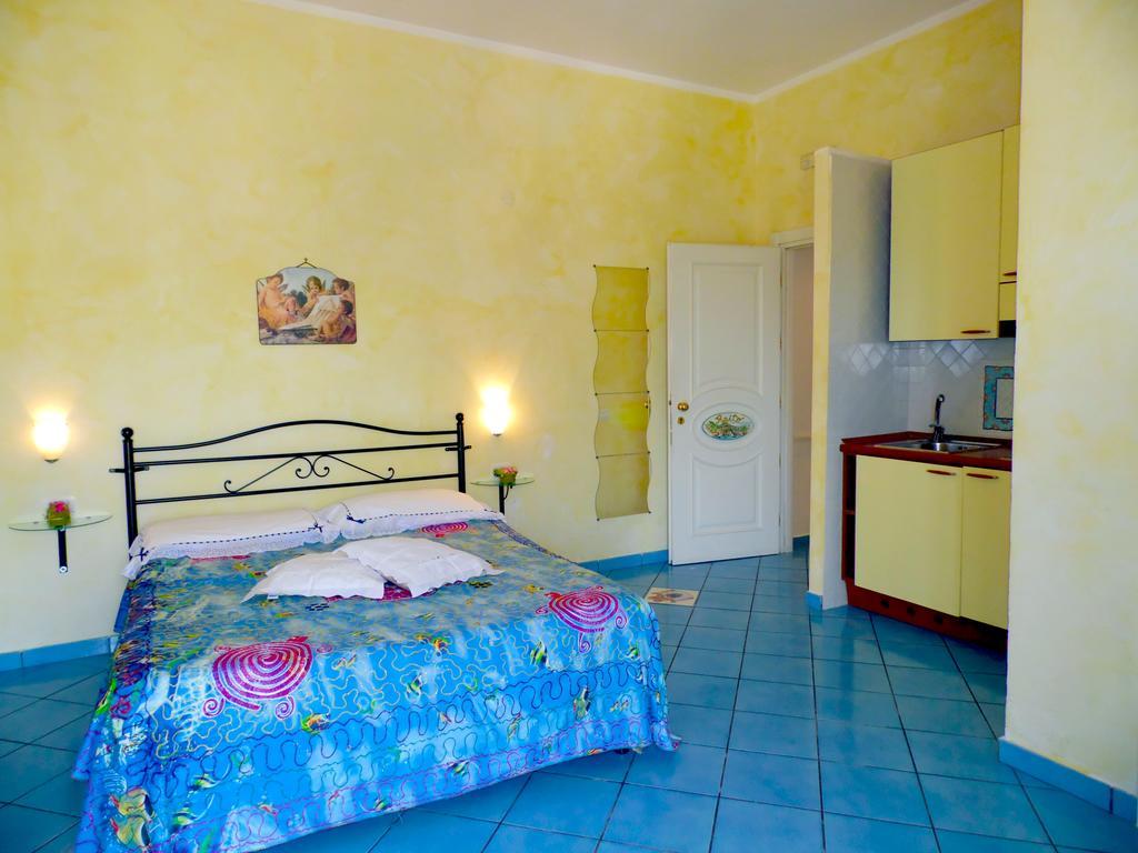 Bed and Breakfast Dimora Carlo III Vietri sul Mare Номер фото