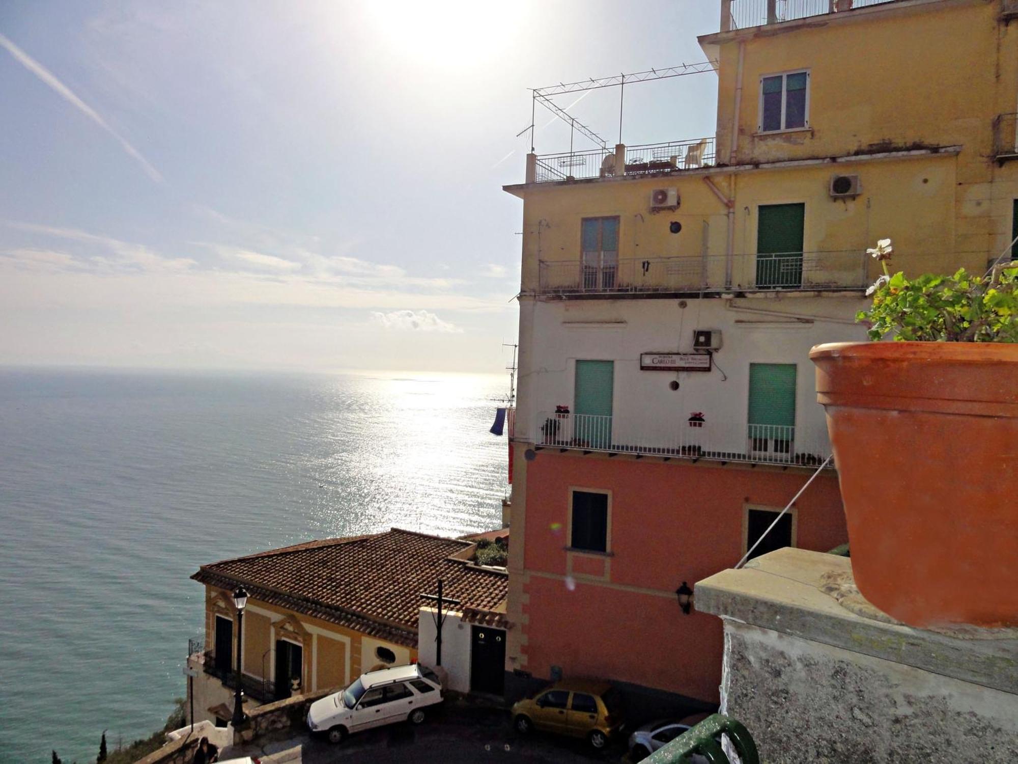 Bed and Breakfast Dimora Carlo III Виетри Экстерьер фото